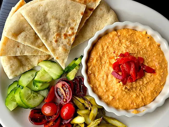 Roasted Red Pepper Hummus